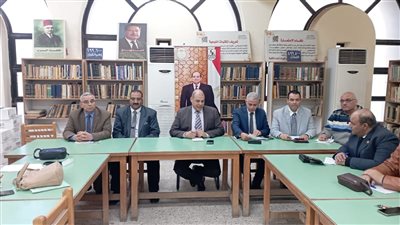 وكيل تعليم بني سويف يطمئن على انتظام العملية التعليمية 