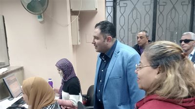 نائب محافظ القاهرة يتفقد حي الأ ميرية ومجمع الأحياء لمتابعة سير العمل