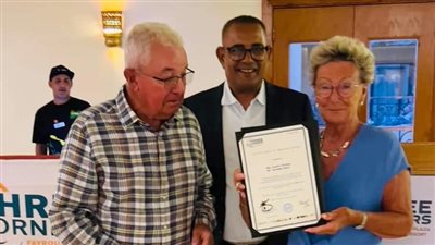 تكريم سائح بلجيكي وزوجته بمرسى علم لقضاء 600 ليلة خلال 22 زيارة