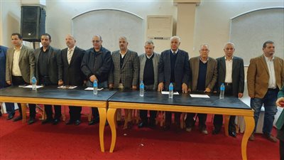 وكيل وزارة الشباب بالقليوبية يشارك حضور جلسة  لأعضاء برلمان الخانكة