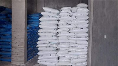 القبض على متهم بحيازة 40 طن سماد مدعم في أسيوط