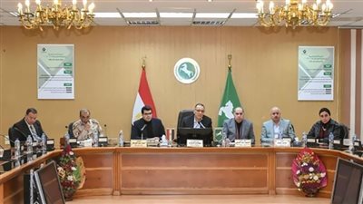 محافظ الشرقية يعقد إجتماعاً لمتابعة الموقف التنفيذي لمشروعات 