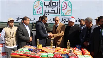 محافظ القليوبية يستقبل قافلة أبواب الخير من صندوق تحيا مصر