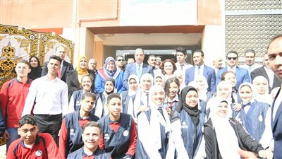 وزيرة الهجرة الدولة حريصة على تأهيل طلابها لجميع مجالات سوق العمل