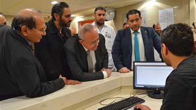 وفد البورد الصيدلي العربي يشيد بمجمع الإسماعيلية الطبي