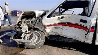 إصابة شخصين في حادث تصام سيارتين ربع نقل قرب مطار أسيوط