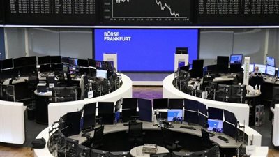 الأسهم الأوروبية تتجه لتحقيق مكاسب للأسبوع الخامس على التوالي