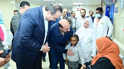 صرف مكافأة تشجيعية للأطقم الطبية والإدارية بمركز طب أسرة السيل ووحدة صحة أسرة الخزان غرب 