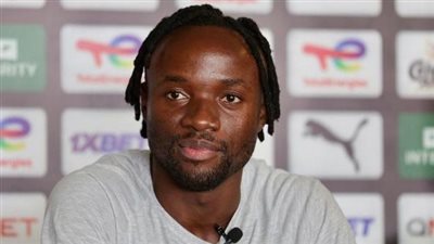 فيستون ماييلي: أعرف مازيمبي جيداً .. وبيراميدز سيلعب للفوز 