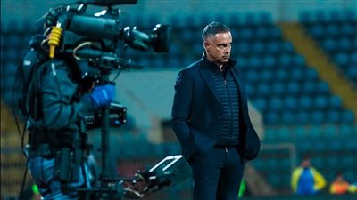 جوميز يعاين ملعب مباراة الزمالك وأبو سليم الليبي 