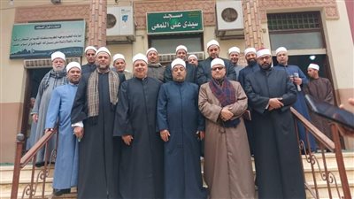 أعضاء قافلة الأزهر والأوقاف: من دروس تحويل القبلة بيان خيرية الأمة الإسلامية