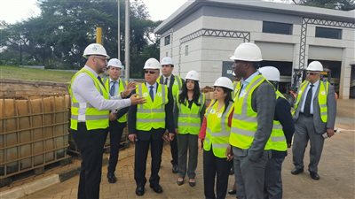 وزير النقل ووزير البنية التحتية الرواندي يتفقدان مشروع محطة معالجة كيجالى بالك