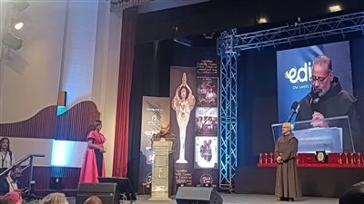 الأب مراد مجلع فى افتتاح الكاثوليكى: السينما داعمة للشعوب فى وقت المحن