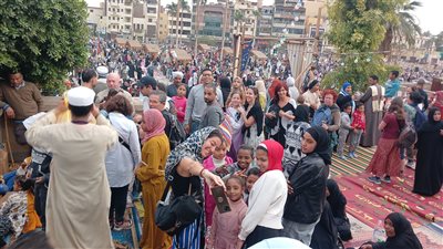 فيديو| احتفالات مولد القطب الصوفي أبو الحجاج بالأقصر تبهر السائحين