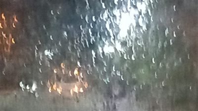 سقوط أمطارغزيرة إلى طفيفة بمركزى نصر النوبة وإدفو بأسوان 