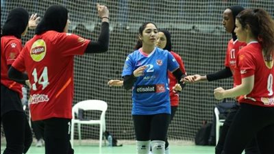سيدات الأهلي يواجهن الصيد في نصف نهائي كأس السوبر للطائرة