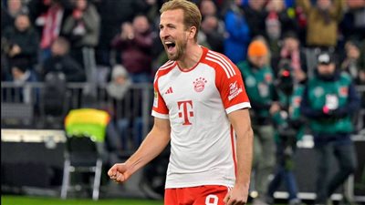 بايرن ميونخ يحتفل برقم قياسي لـ هاري كين 