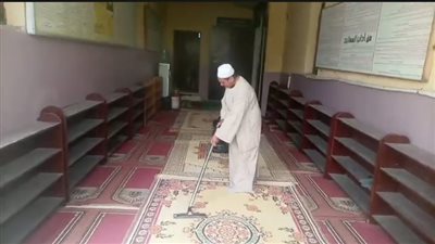 استعدادًا لرمضان.. حملة نظافة شاملة لمساجد الإسماعيلية