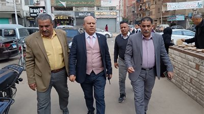 سكرتير مساعد الإسماعيلية يتفقد المخابز البلدية ومنافذ بيع السلع الغذائية
