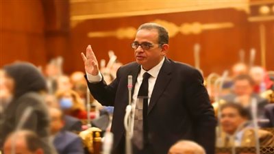  طارق عبد العزيز يطالب بتكريم المواطن المصري البطل بتمثال وجدارية بالعاصمة الإدارية