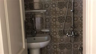  طرح 45 شقة سكنية للبيع في المزاد العلني برأس البر 