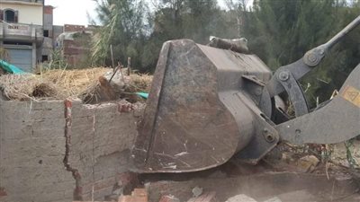 تنفيذ 13 حالة إزالة علي أملاك الدولة بكفر البطيخ في دمياط 