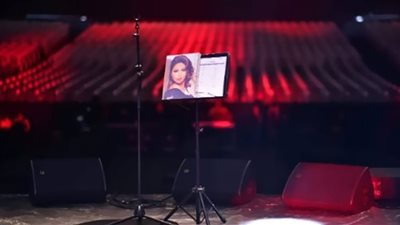 اللمسات الأخيرة لحفل شيرين عبد الوهاب في دبي 