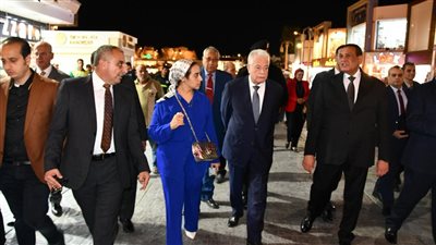وزير التنمية المحلية ومحافظ جنوب سيناء يتفقدان السوق التجارى القديم بشرم الشيخ