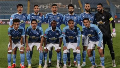 نجم الأهلي السابق ينتقد لاعبي بيراميدز: 