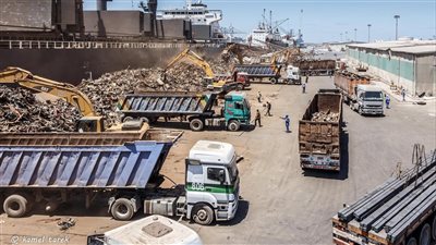 ميناء دمياط يستقبل 42 سفينة على متنها 8630 طن سكر 