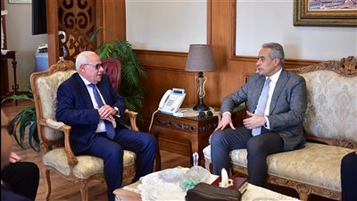 وزير العمل يفتتح البث التجريبي لمنصة العمالة غير المنتظمة ببورسعيد 