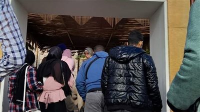 جامعة سوهاج تنظم رحلة توعوية لطلاب مركز نور البصيرة لآثار أسوان 