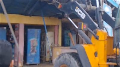 الإسكندرية: تنفيذ 13 قرار إزالة لتعديات على أراضى الدولة بالسكك الحديدية