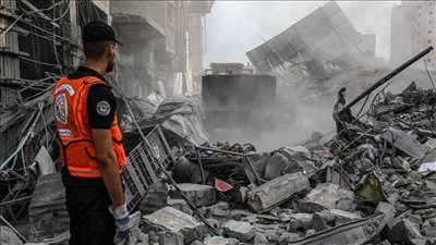 أحمد الغفري.. مأساة فلسطيني فقد 103 من أسرته