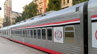 قطار ينهي حياة مسنا أثناء عبوره شريط السكة الحديد فى سوهاج