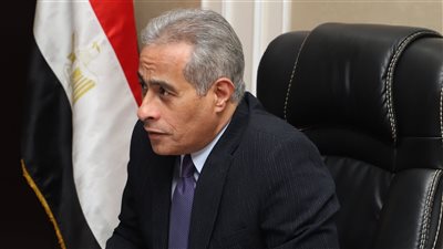 وزير العمل يوجه بسرعة صرف إعانات ضحايا حادث غرق معدية منشأة القناطر