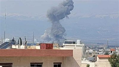 لأول مرة منذ بدء الحرب.. غارة إسرائيلية تستهدف بعلبك شرقي لبنان