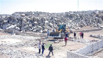 إزالة 31 حالة تعدى بمساحة 10 ألاف و260 متر بأسوان