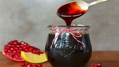 بأقل تكلفة.. حضري دبس الرمان بـ 3 مكونات فقط