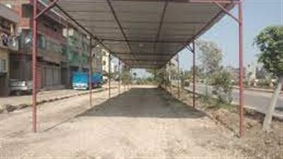 112 باكية للباعة الجائلين وأصحاب العمالة اليومية بالقناطر الخيرية