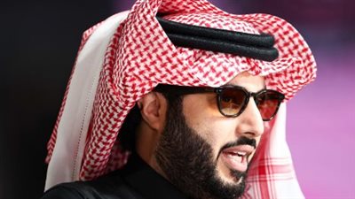 تركي آل الشيخ يعلن مفاجآت جديدة بنهائي كأس مصر وظهور خاص لمورينيو