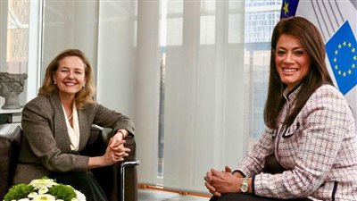 المشاط ورئيسة بنك الاستثمار الأوروبي يناقشان برامج التعاون المشترك