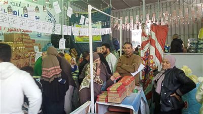 القابضة للصناعات : ضخ 67.7 ألف طن من السكر واللحوم والدواجن الطازجة والمجمدة في المعارض