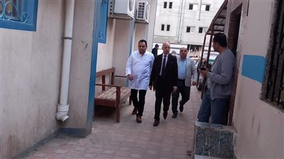 وكيل صحة الشرقية يتفقد الخدمة الطبية بمستشفى كفر صقر 