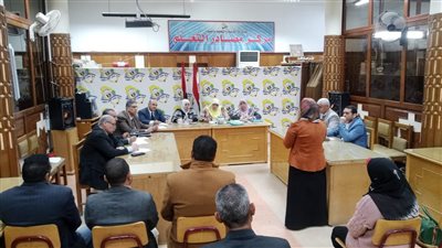 لجنة مقابلات الدفعة الثانية من المبادرة الرئاسية 1000 مدير مدرسة بالفيوم 