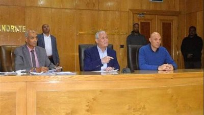 وزارة العمل تشارك باليوم المفتوح بديوان محافظة الأقصر لخدمة المواطنين 