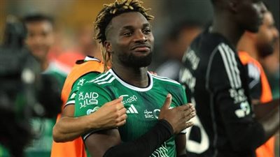 أرتياح داخل أهلي جدة بعد جاهزية ماكسيميان 