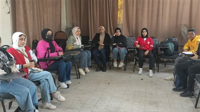 تدريب صقل المهارات الحياتية لسفراء مشواري بمركز شباب المنشية