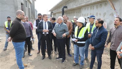 محافظ المنوفية يتفقد محطة معالجة صرف صحي الكمايشة ضمن مشروعات برنامج 