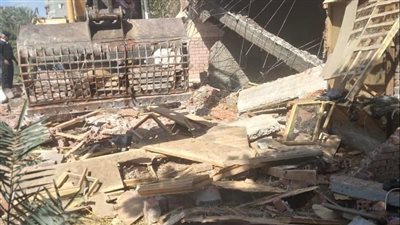 إزالة ٣٤ حالة  بناء مخالف في دمياط 